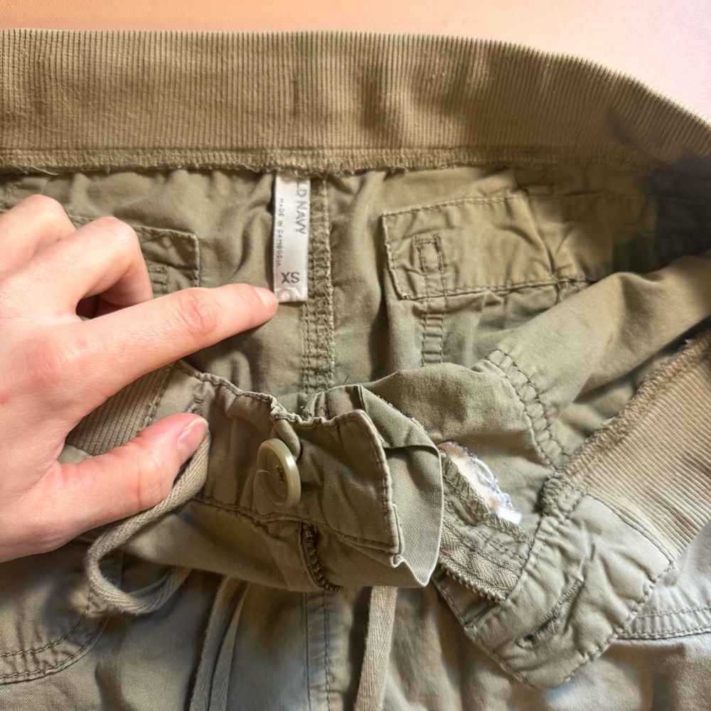 Vintage Y2K Old Navy On Running Cargo Mini Skirt XS Low Rise Utility Grunge - Picture 5 of 11